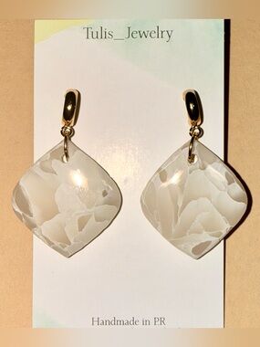 Tulis_Jewelry, Cream Marble Drop Earrings with Gold Hooks, NWT, Handmade in PR